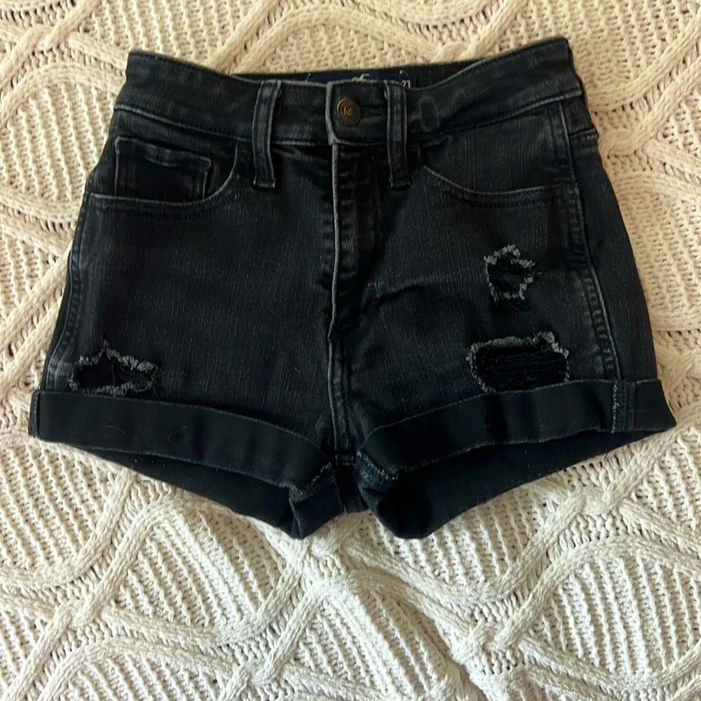 Black High rise shorts - Picture 1 of 3